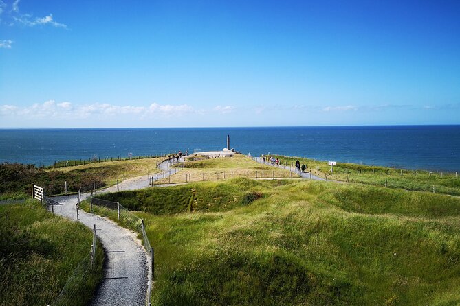 Normandy - Utah, Omaha & U.S. D-Day Sites Full Day Tour From Bayeux - How the guides shape the day