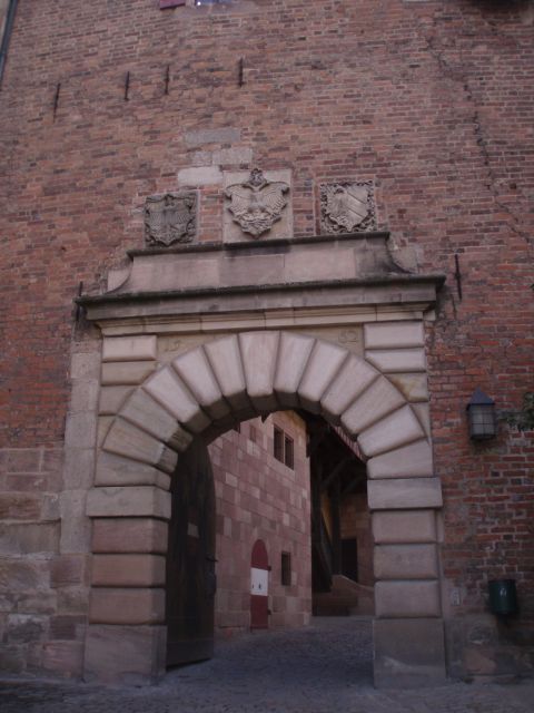 Nuremberg: 1.5-Hour Private Tour through Historical Old Town - What the private format really adds