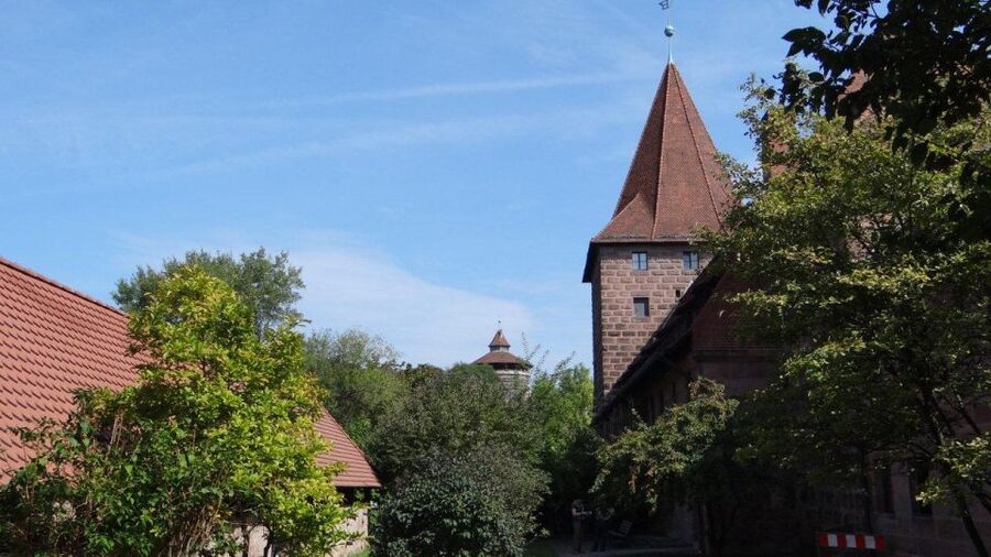 Nuremberg: 1.5-Hour Private Tour through Historical Old Town - Who should book this Nuremberg walk?