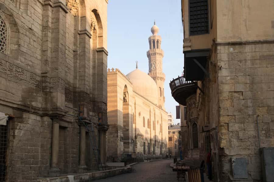 Old Cairo Guided Walk Tour: History, Culture & Street Bites - Bab al-Futuh: begin at Cairo’s old city wall