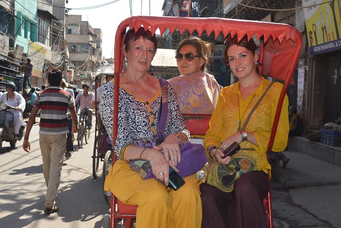 Old Delhi Food, Heritage&Cultural Walk with Rickshaw ride to Masterji Kee Haveli - Start in the lanes around Chawri Bazar