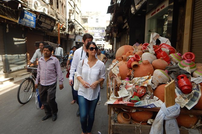 Old Delhi Food, Heritage&Cultural Walk with Rickshaw ride to Masterji Kee Haveli - How the small group changes the experience