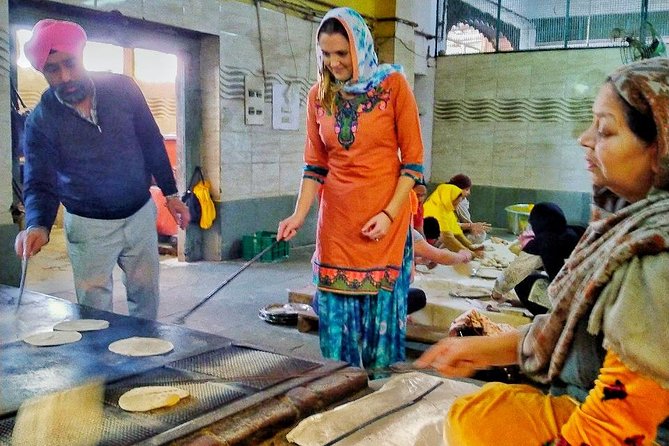 Old Delhi Food-Spice Market-Temples Tour Soon Featured on NETFLIX - Khari Baoli and the smell of the spice trade