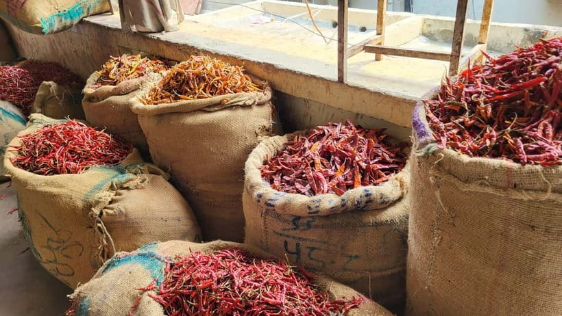 Old Delhi: Spices, Heritage and Bazaars Walking Tour - Why this Old Delhi walk works