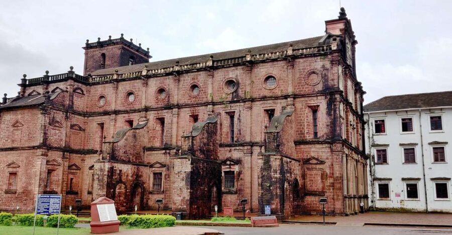 Old Goa: Walking Tour of Heritage Churches - Why Old Goa is best understood on foot