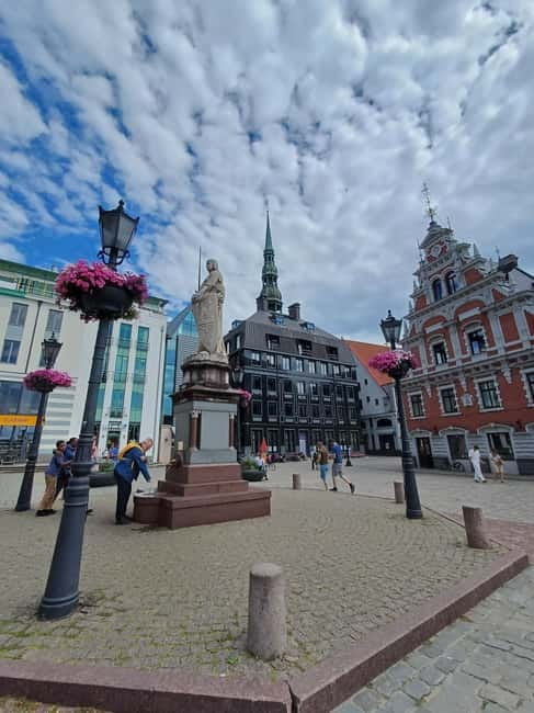 Old Riga in Italian: History&Legends - The House of the Black Cats and medieval Riga