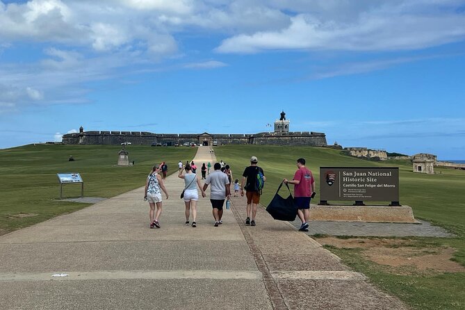 Old San Juan Historical Walk, Shopping, and Dining w/ Transport - Starting at Plaza Colón and the old city gate