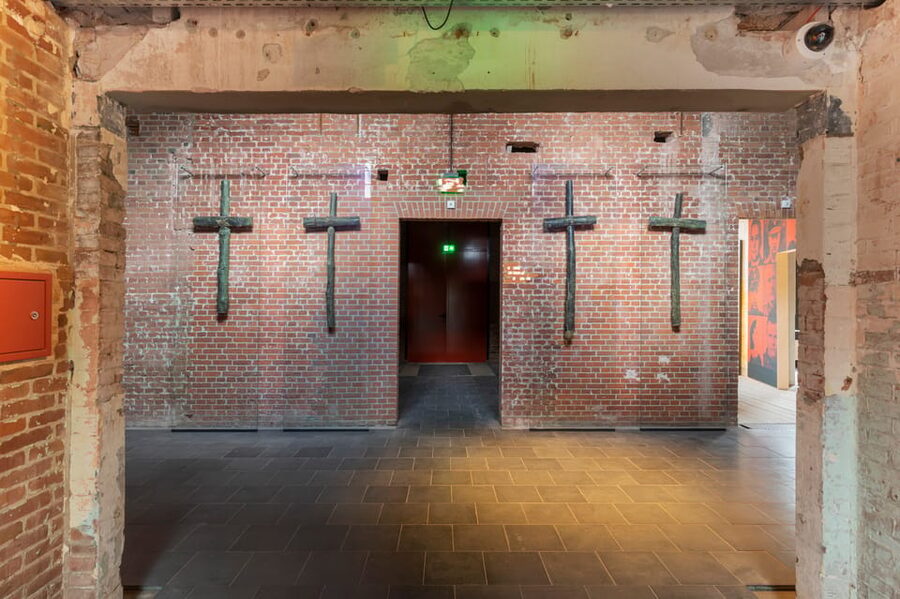 Oranjehotel World War II Prison Entrance Ticket - Who should visit the Oranjehotel?