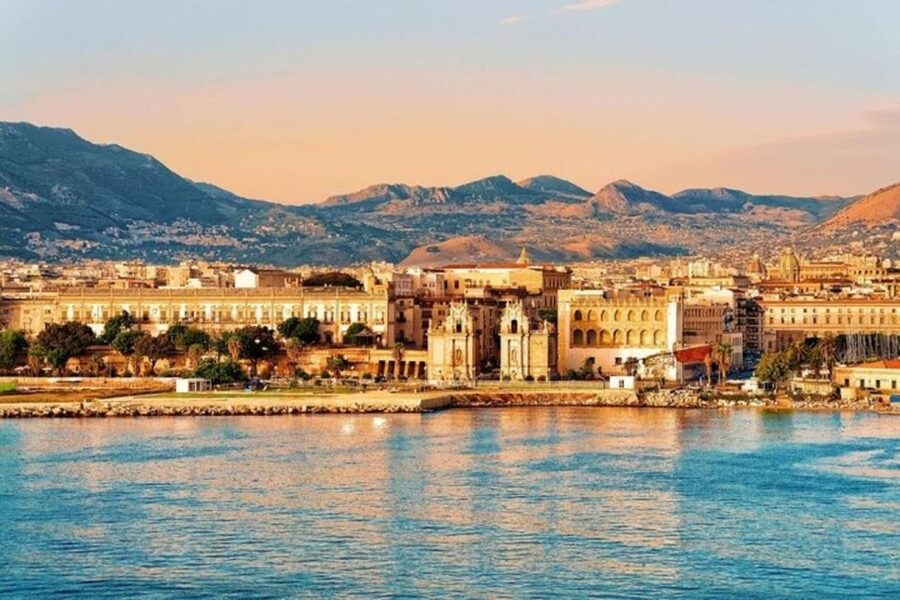 Palermo : Historic Markets & monuments Walking Tour - Teatro Massimo, Palermo’s grand stage