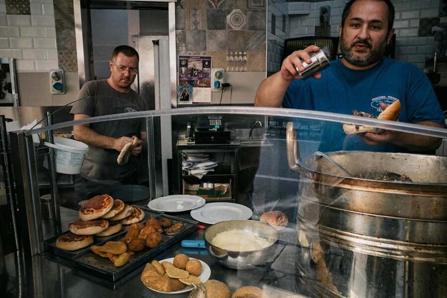 Palermo: Mafia history and present, Street Food Walking Tour - Palermo’s Mafia story begins with daily life