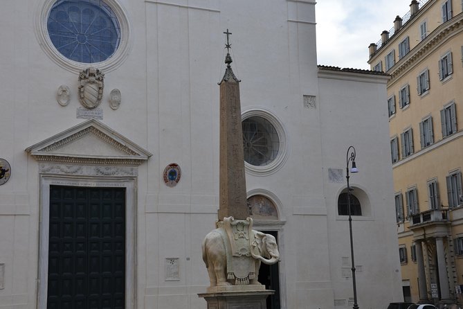 Pantheon Elite Guided Tour - Rome's Iconic Ancient Temple - The guides and the quality of explanation