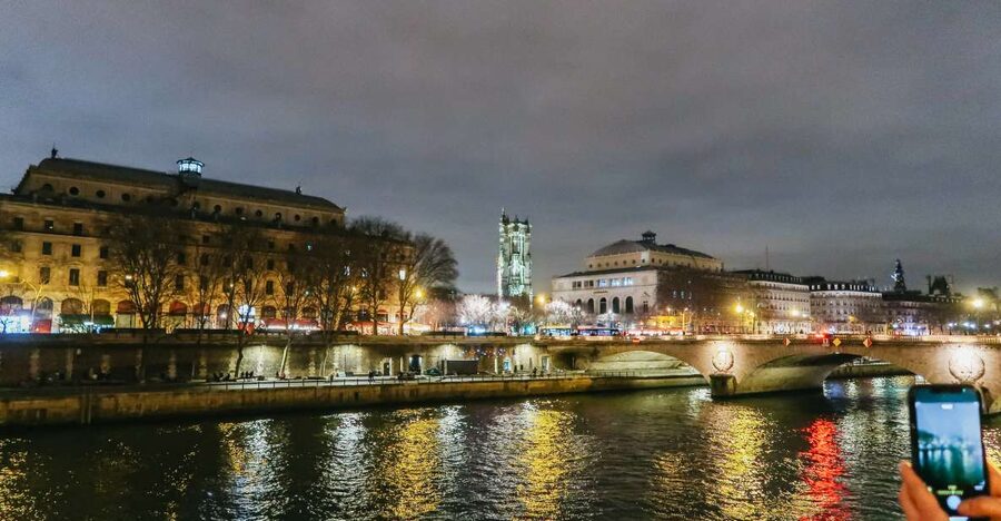 Paris: Dark History and Ghostly Guided Walking Tour - Why Paris feels different on this nighttime walk