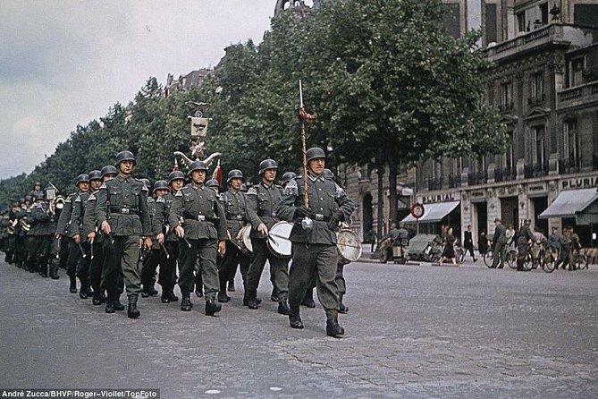 Paris WW2 The German Occupation Small group or Private tour - Place de la Concorde and the Liberation of Paris