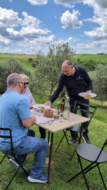 Pienza: Typical Gourmet Lunch at Ancient Tuscan Farmhouse - The optional Fiorentina steak