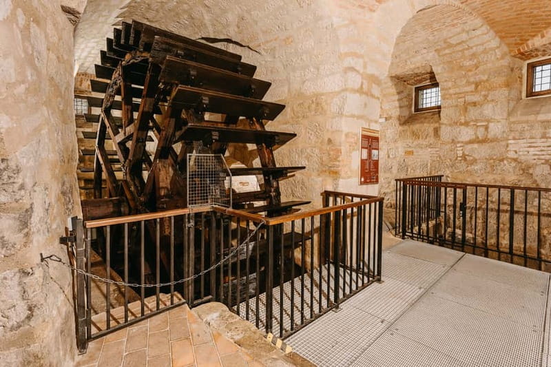 Pilsen: Historic Underground Tour with a Glass of Beer - Why Pilsen’s underground matters