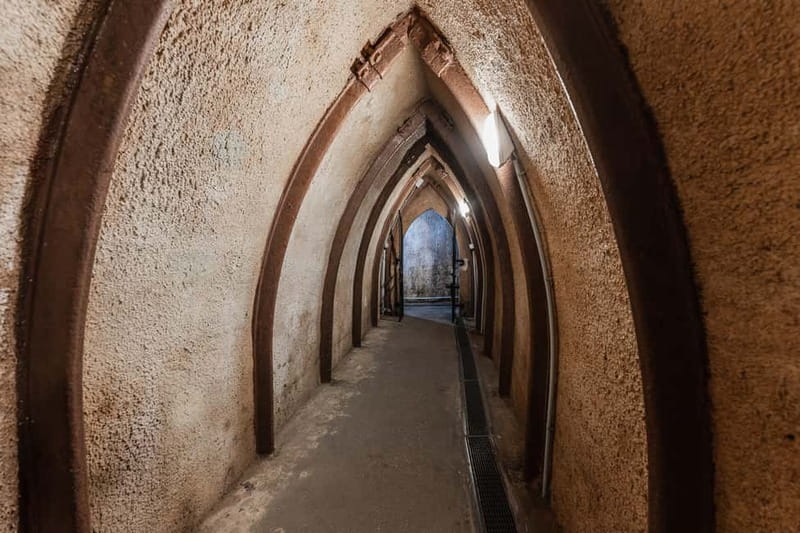 Pilsen: Historic Underground Tour with a Glass of Beer - Starting in the ice cellar
