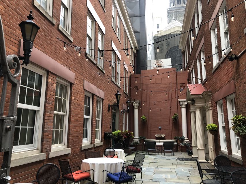 Pittsburgh: Best of the Burgh History and Architecture Tour - Who should book this walk?