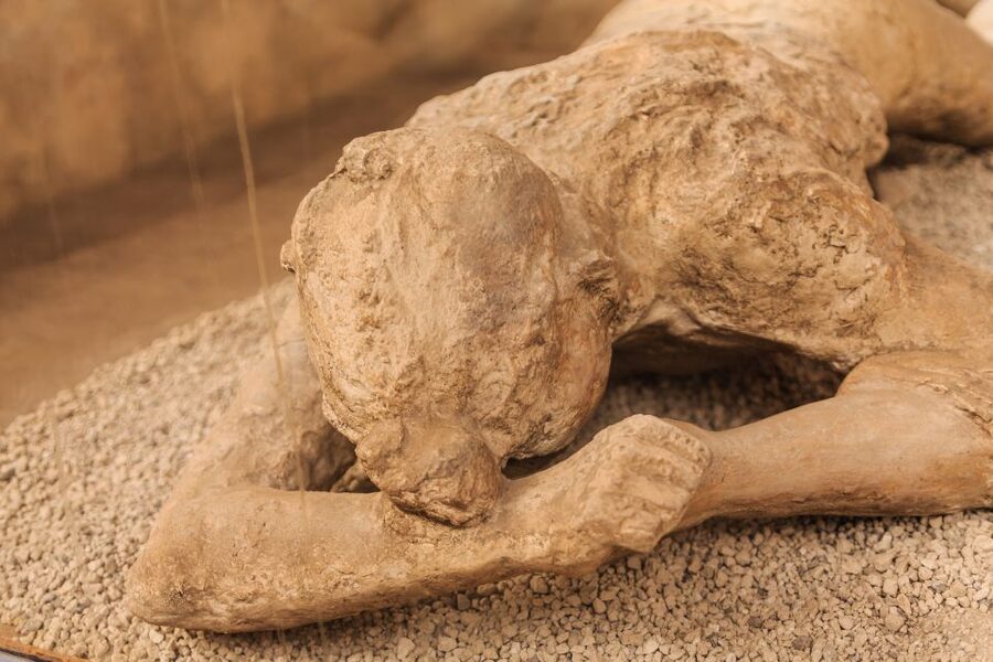 Pompeii: 2-Hour Guided Tour with an Archaeologist - Porta Marina and the Temple of Apollo