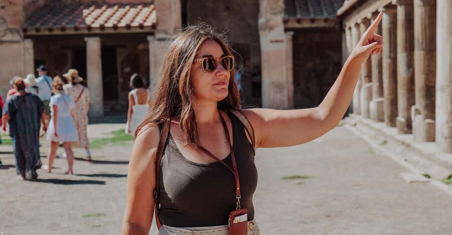Pompeii 3hours Villa of Mysteries tour with an Archaeologist - Meeting at Porta Marina Superiore