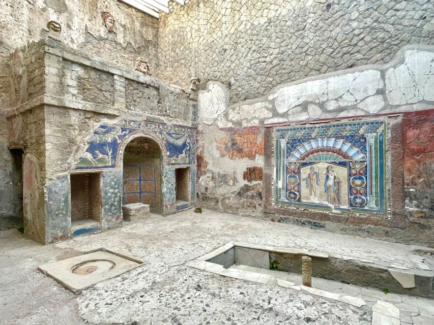 Pompeii and Herculaneum: Guided Tour with an Archaeologist - Key points to know before booking