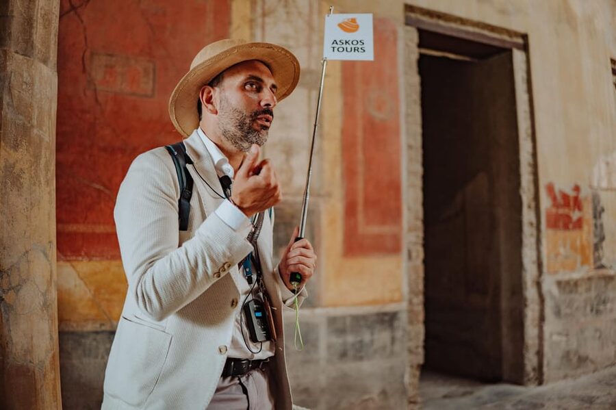 Pompeii: Entry Ticket and Guided Tour with an Archaeologist - The Lupanar and the less polished side of Roman life