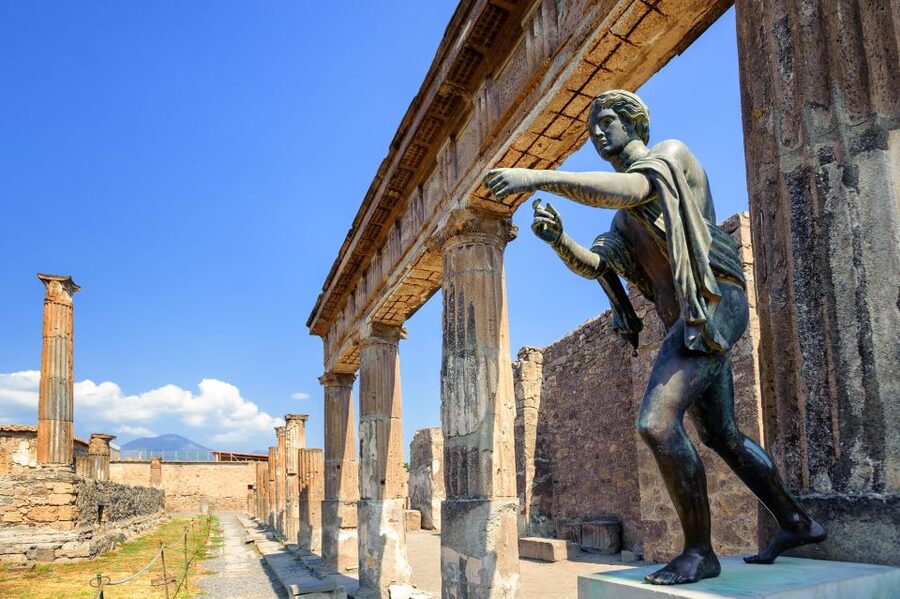 Pompeii Guided Tour with Archaeologist - Group size, guide style, and language