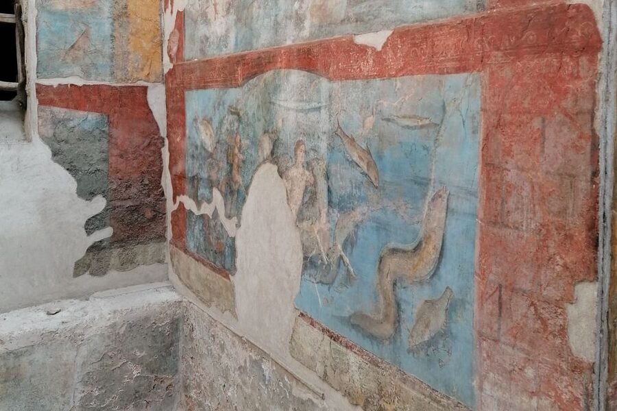 Pompeii: Guided Tour with Archaeologist with max. 12 People - Forum, Temple of Jupiter, Macellum, and Basilica