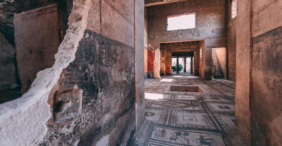 Pompeii: Private Tour with an Archaeologist - Porta Marina and the Temple of Apollo