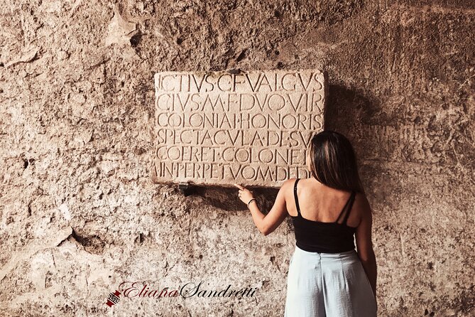 Pompeii Private Tour with an Archaeologist and Skip The Line - Via dell’Abbondanza and everyday Pompeii