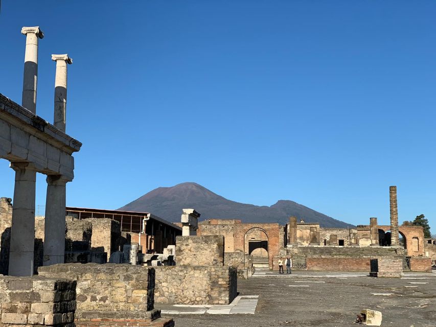 Pompeii Small Group Tour - Tickets Included - The two-hour route through Pompeii