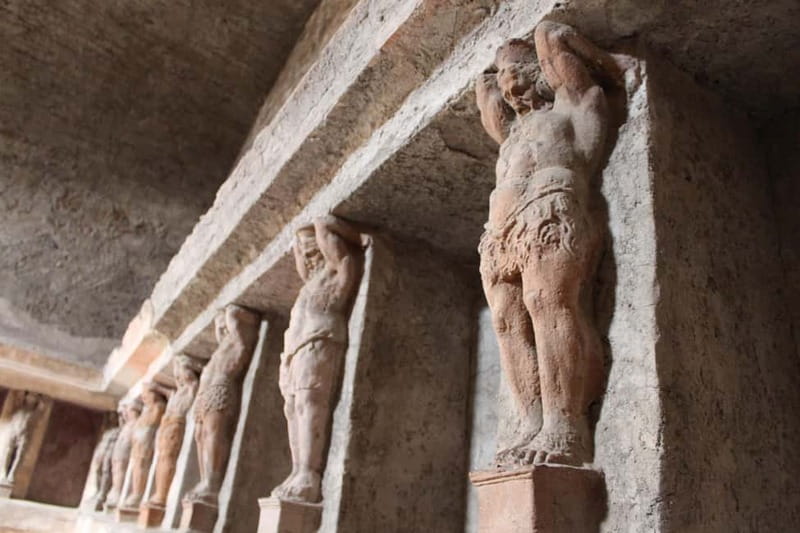 Pompeii: The Ultimate Skip-the-Line Archaeological Adventure - The House of the Vettii and the world of wealthy owners