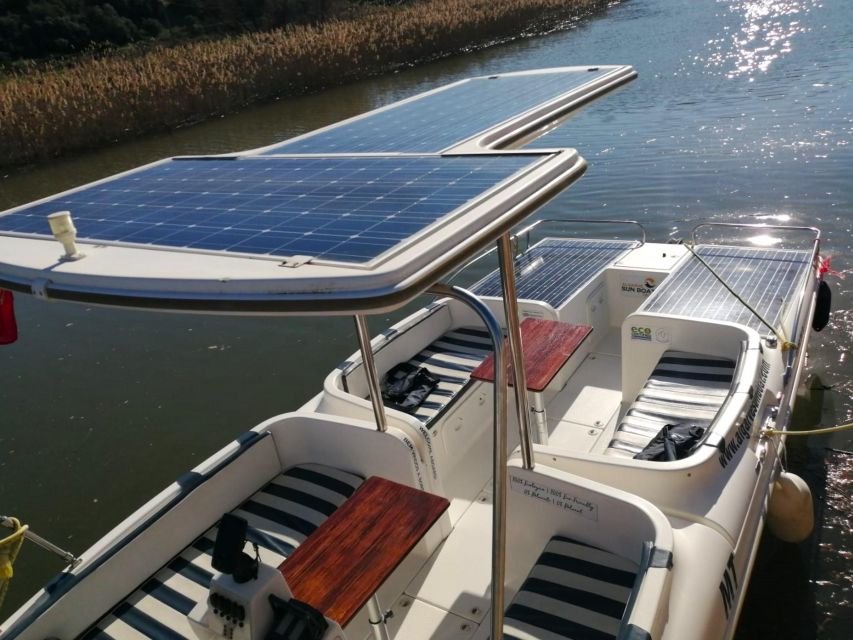 Portimão: Silves & Arade River History Tour on a Solar Boat - The Portimão departure and first river views