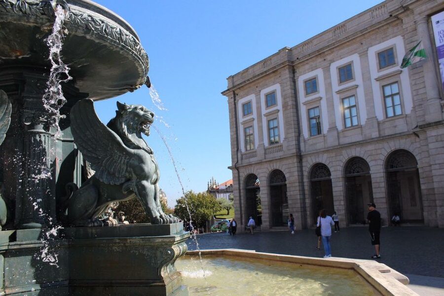 Porto: Historic City Center Walking Tour - Cordoaria Garden and a pause among the trees
