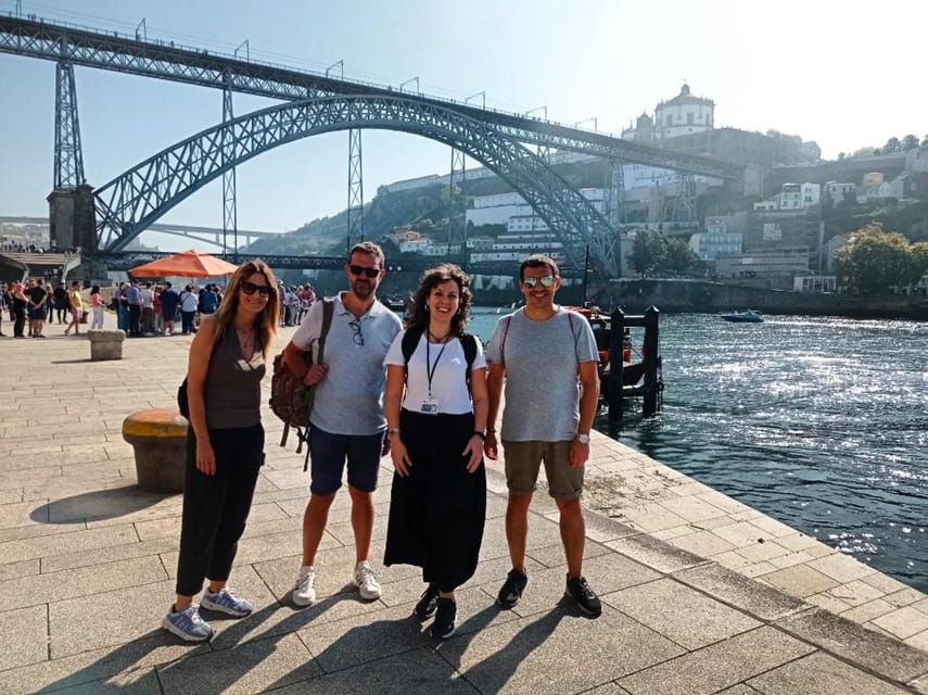 Porto: History & Lengends walking tour - Miradouro da Vitória and Porto’s best pause for views