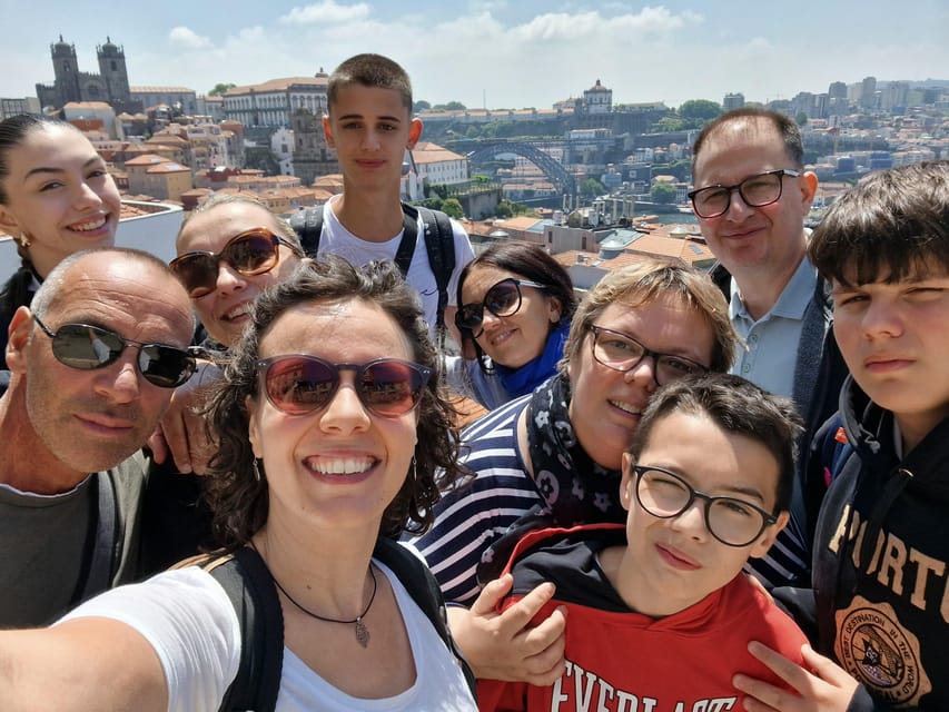 Porto: History & Lengends walking tour - Bolhão Market and Avenida dos Aliados