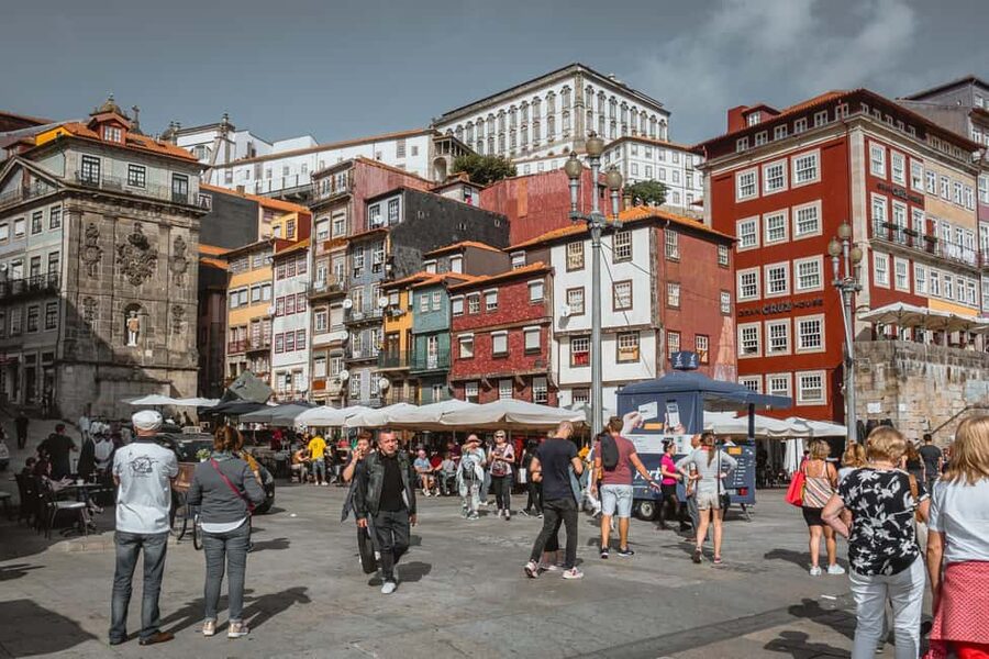 Porto: Private & Flexible Walking Tour in Historic Center - Clérigos and Lello are the busiest part of the route
