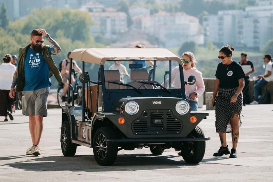 Porto: Private Tour to the Historic Center in a Classic Car - Why this route works so well for a first look at Porto