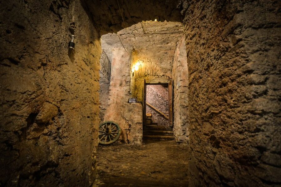Prague: Ghosts, Legends, Medieval Underground & Dungeon Tour - Twenty minutes below street level