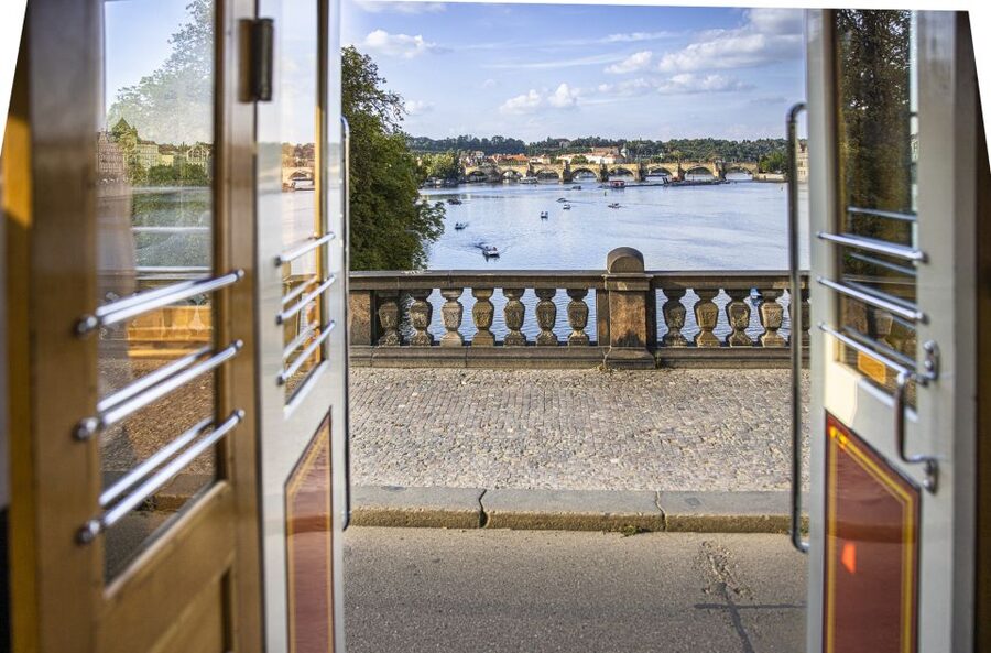 Prague: Hop-on Hop-Off Historical Tram Ticket for Line 42 - Charles Bridge access and the best places to hop off