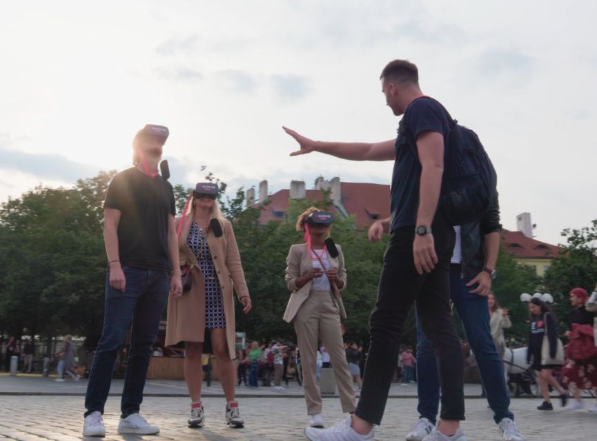 Prague: Immersive History Walking Tour and VR - Key points to know before booking