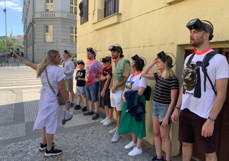 Prague: Immersive History Walking Tour and VR - Finishing at the Dancing House by the Vltava