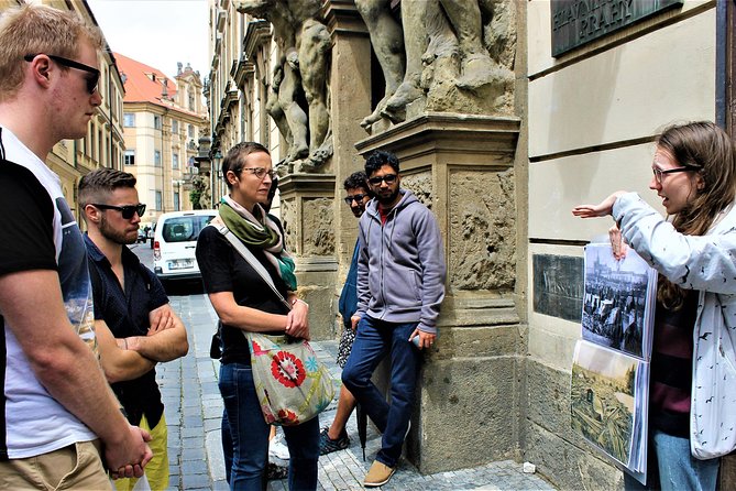 Prague Old Town, Medieval Underground and Dungeon Historical Tour - The medieval rooms: atmosphere over archaeology