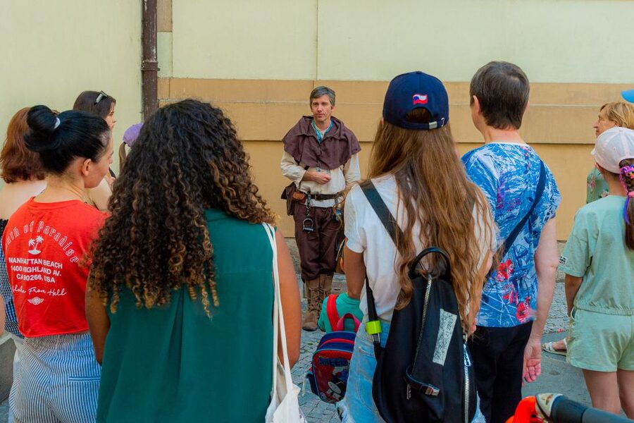 Prague: Plague Doctor Old Town History Walking Tour - Practical advice before you go