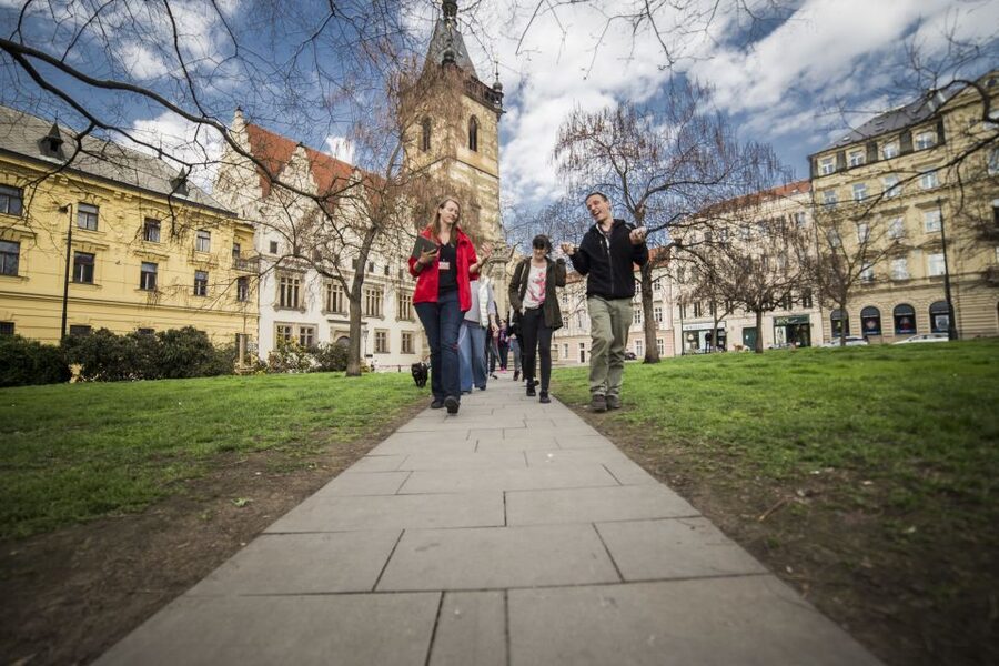 Prague: World War 2 and Operation Anthropoid Walking Tour - Charles Square and the resistance network