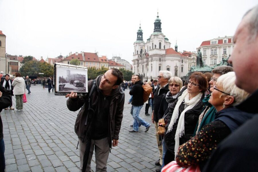 Prague: WWII Guided Tour & The Crypt of Operation Anthropoid - Understanding Operation Anthropoid before entering the crypt