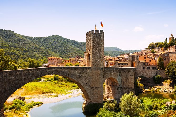 Private Besalú & 3 Medieval Towns Tour with Hotel PickUp from Barcelona - What the private format is worth