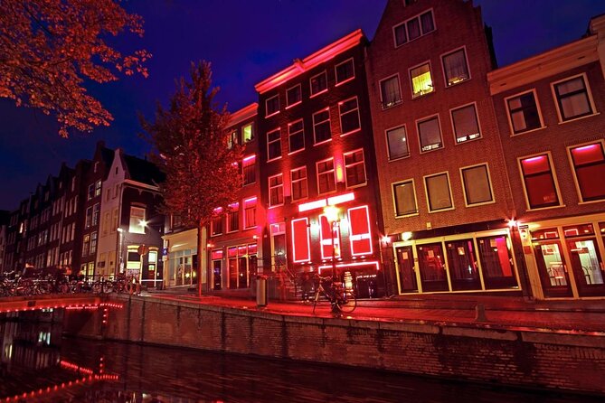 Private Boat Tour Amsterdam - 90 Min incl. welcome drink on historic saloon boat - Key points to know before booking