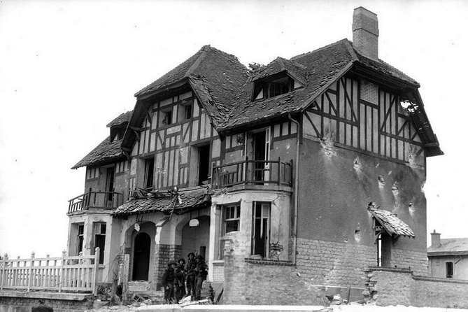 Private Day Tour including Normandy Landing Beaches & Battlefields from Caen - Omaha Beach and the hardest fighting