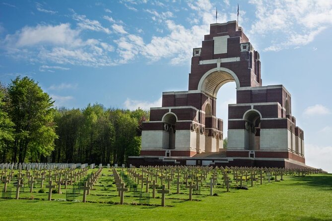 Private Full Day Tour of the Somme Battlefields - Thiepval Memorial and the missing