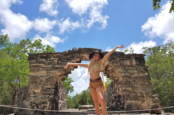 Private Half Day Cultural Tour to Mayan Ruins and Cenote - The private format and your guide